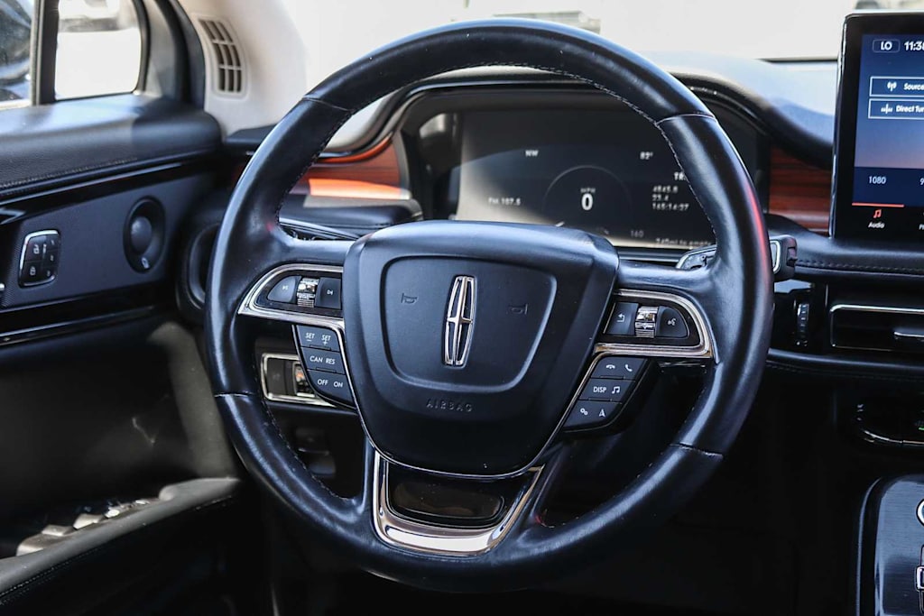 Thumbnail: 2022 Lincoln Nautilus - 7