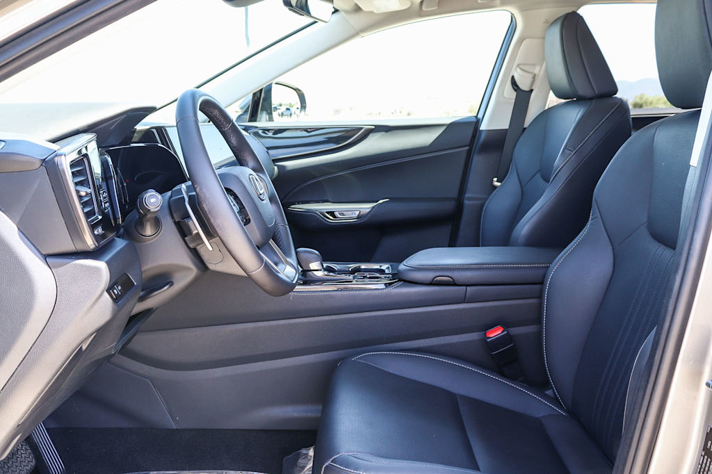 Thumbnail: 2024 Lexus ES - 10