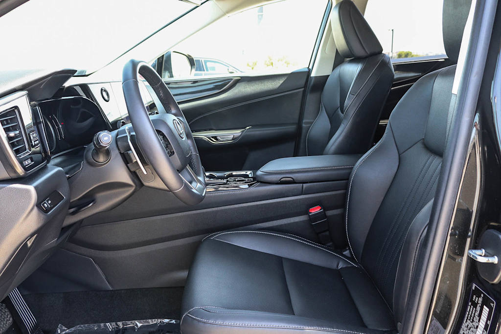 Thumbnail: 2024 Lexus ES - 10