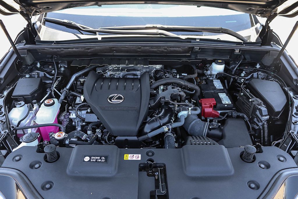 Thumbnail: 2024 Lexus ES - 7