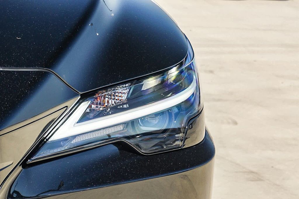 Thumbnail: 2024 Lexus RX - 18