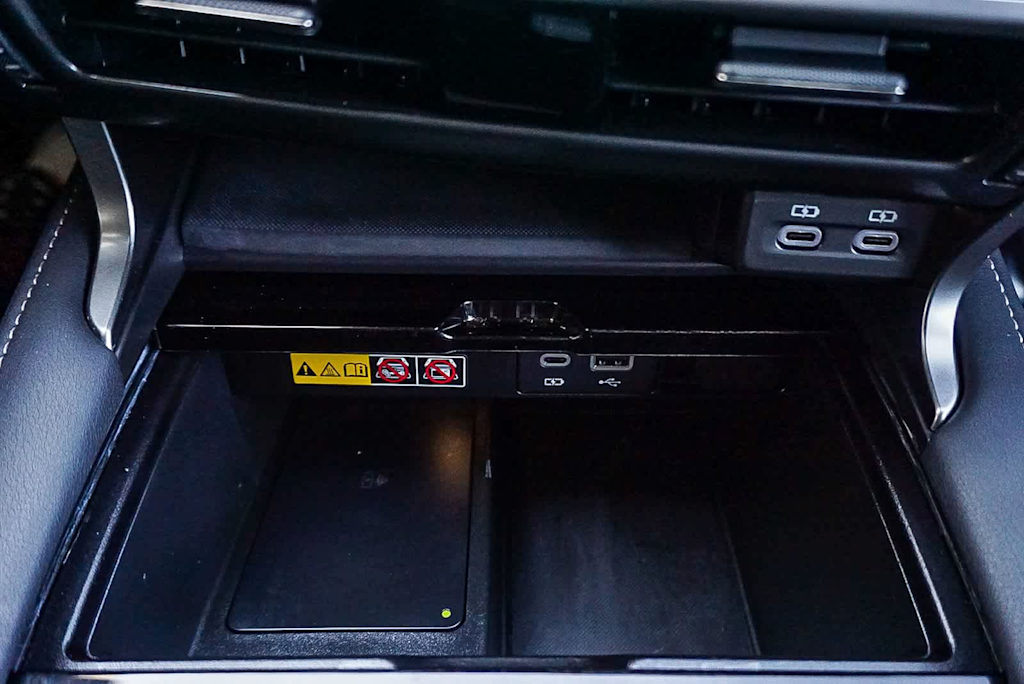 Thumbnail: 2024 Lexus RX - 14