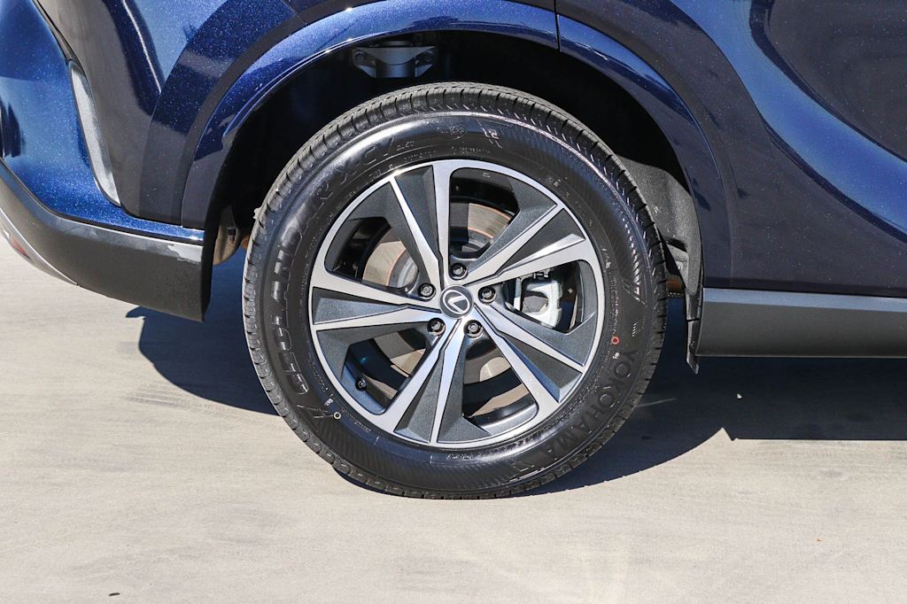 Thumbnail: 2024 Lexus RX - 22