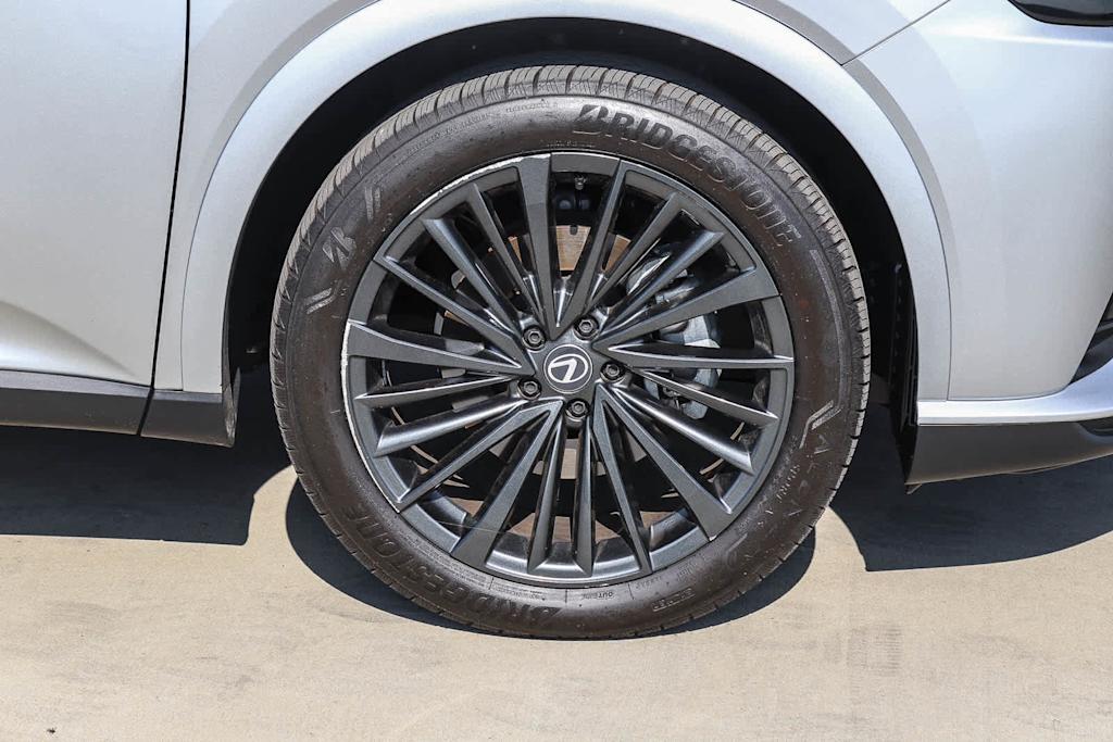 Thumbnail: 2025 Lexus RX - 6