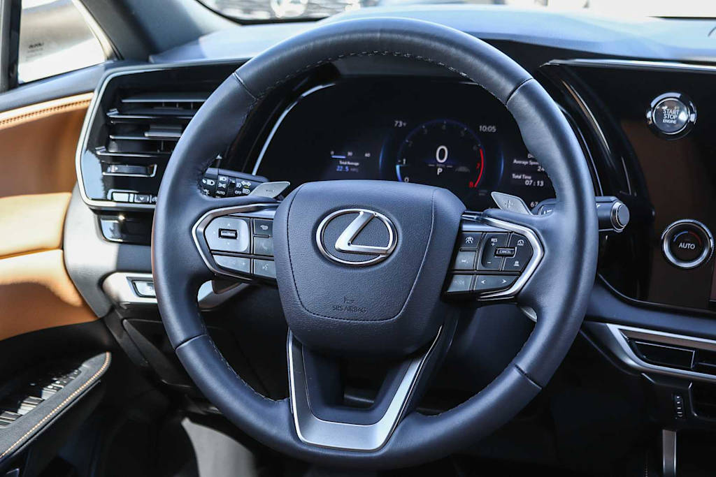 Thumbnail: 2025 Lexus RX - 9