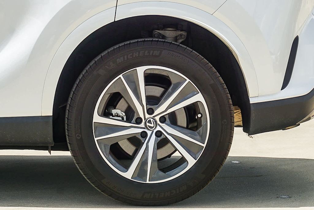 Thumbnail: 2023 Lexus RX - 19