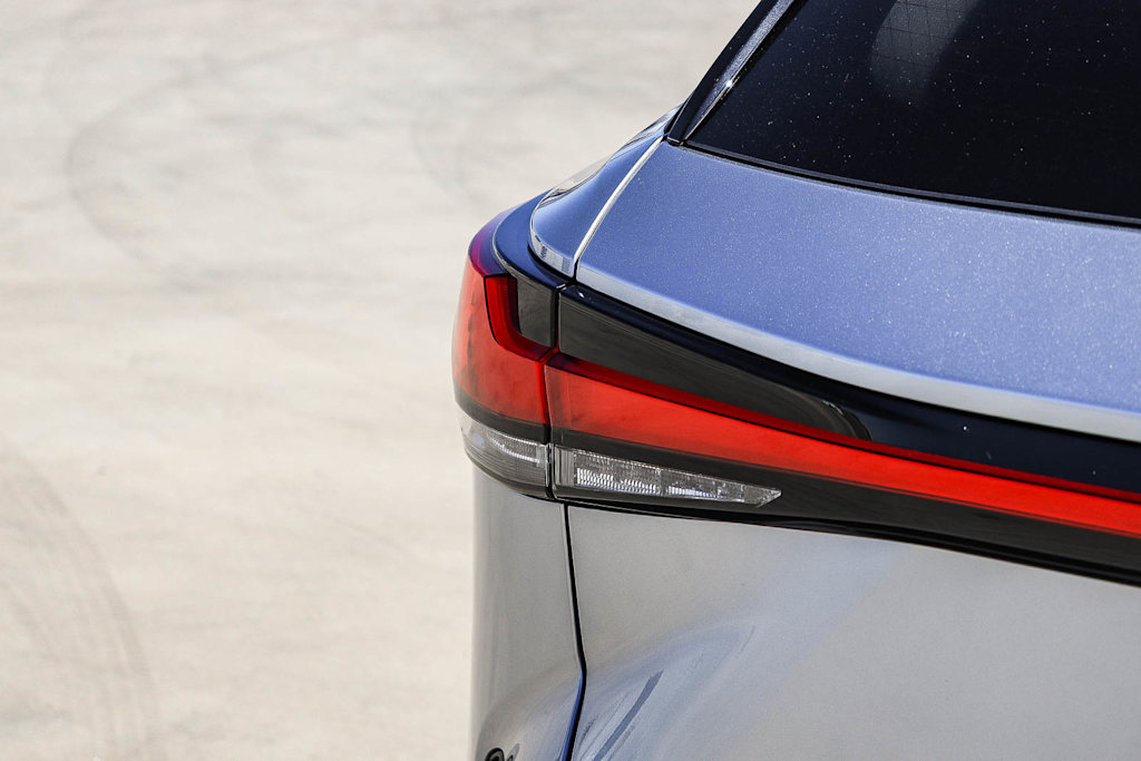Thumbnail: 2026 Lexus RX - 23