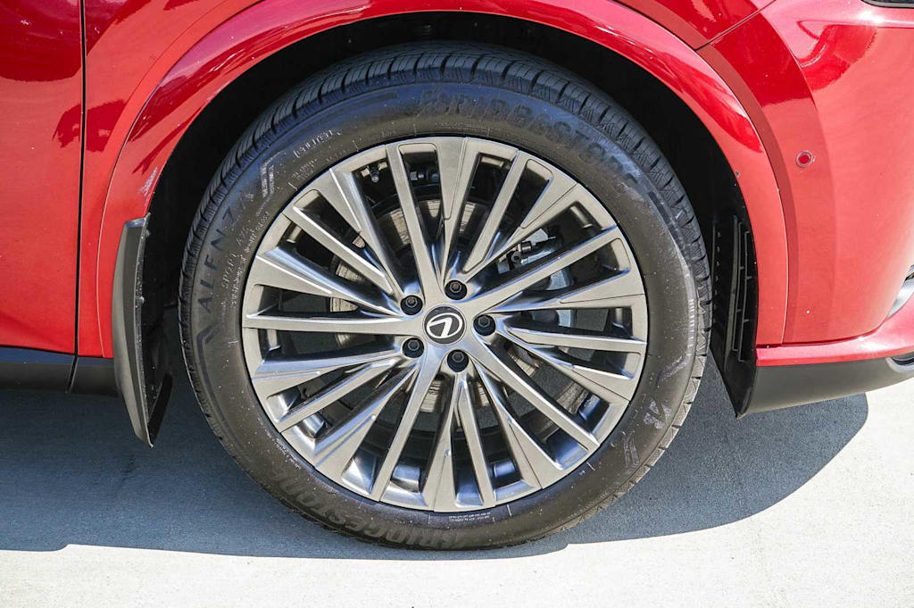 Thumbnail: 2025 Lexus RX - 22