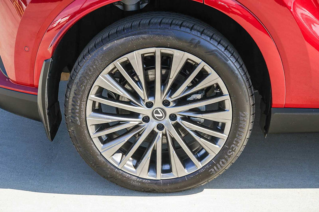 Thumbnail: 2025 Lexus RX - 23