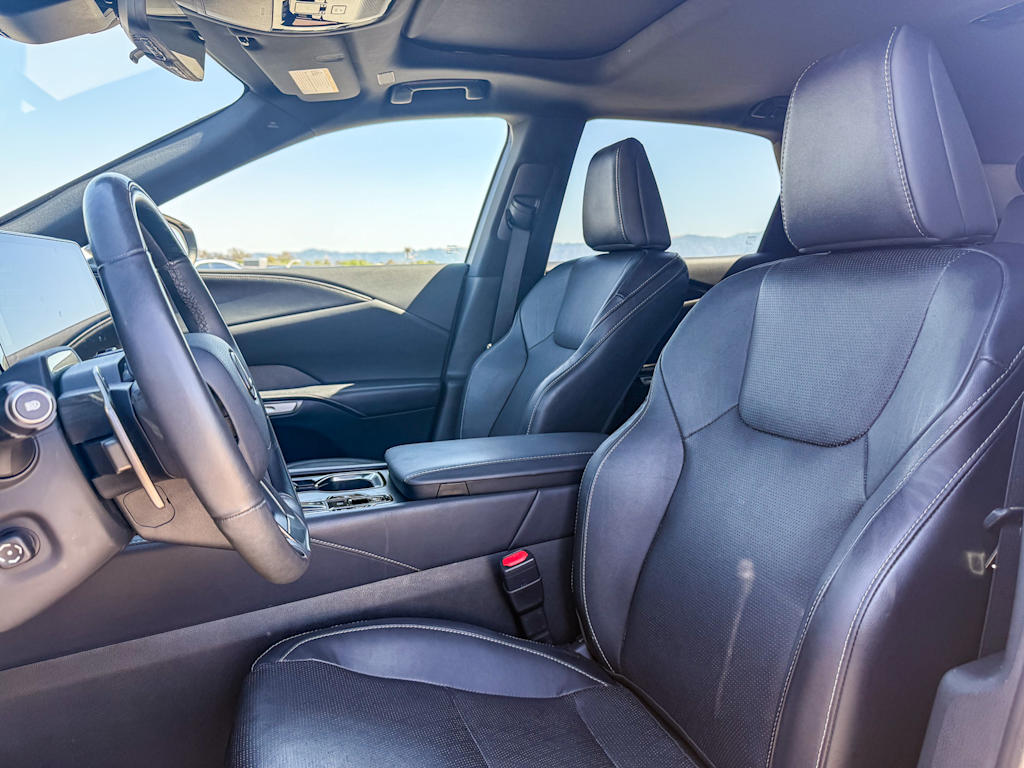 Thumbnail: 2023 Lexus RX - 11