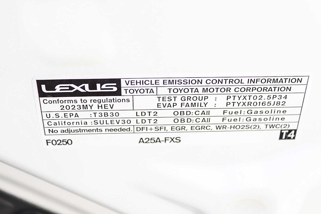 Thumbnail: 2023 Lexus RX - 18