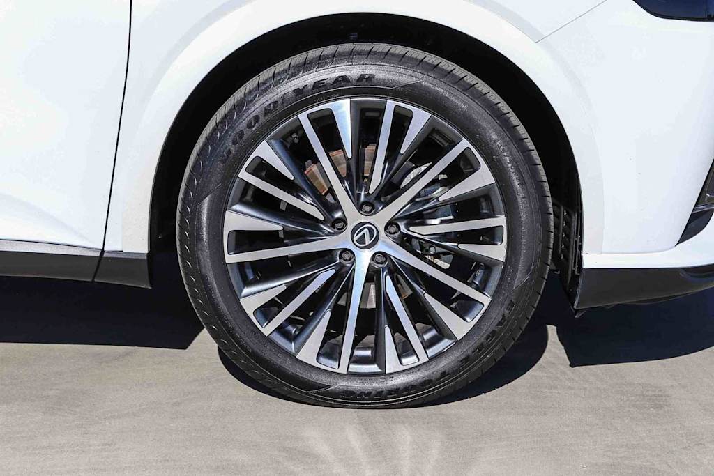 Thumbnail: 2023 Lexus RX - 7