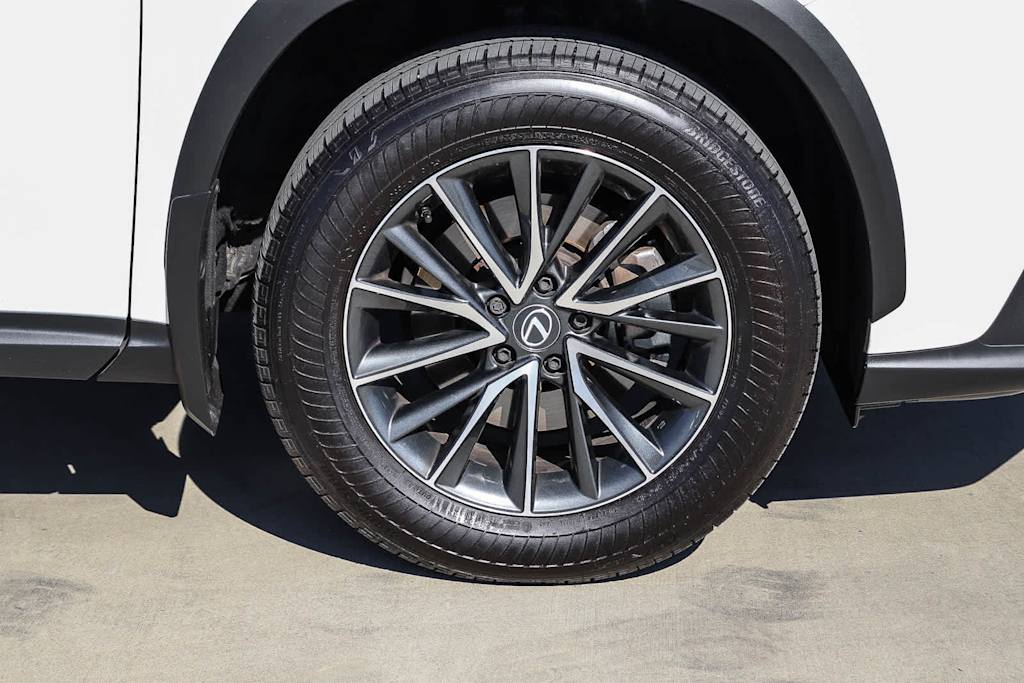 Thumbnail: 2025 Lexus ES - 6