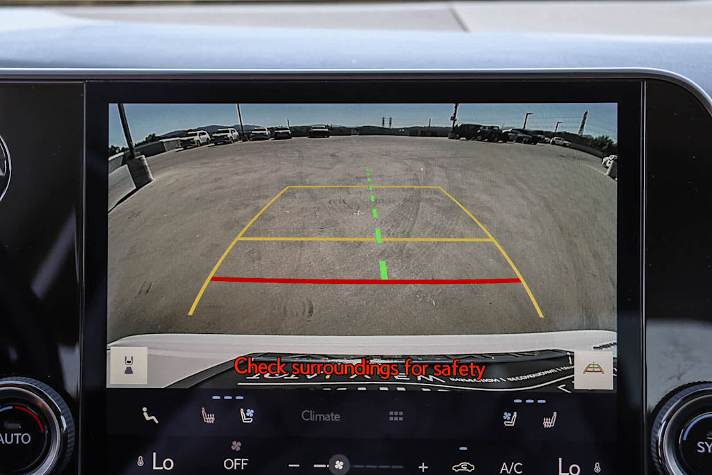 Thumbnail: 2025 Lexus ES - 27