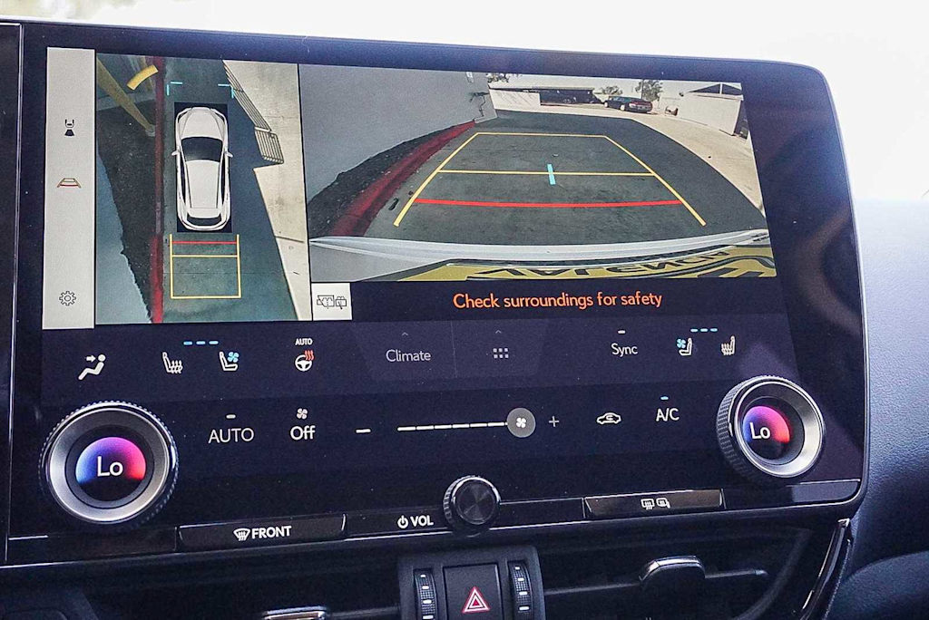 Thumbnail: 2026 Lexus ES - 28