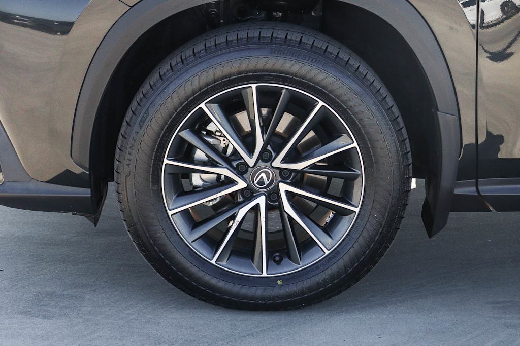 Thumbnail: 2025 Lexus ES - 7