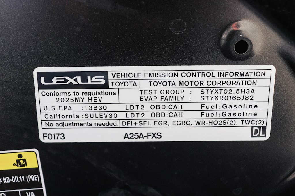 Thumbnail: 2025 Lexus ES - 18