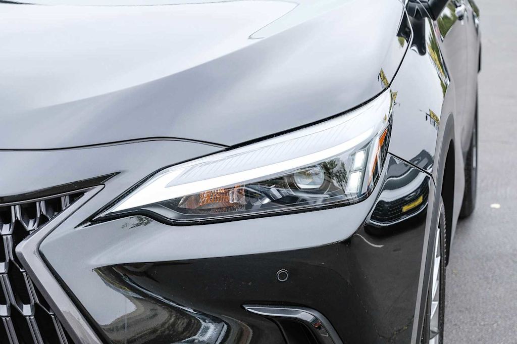 2023 Lexus NX 350 Luxury 18