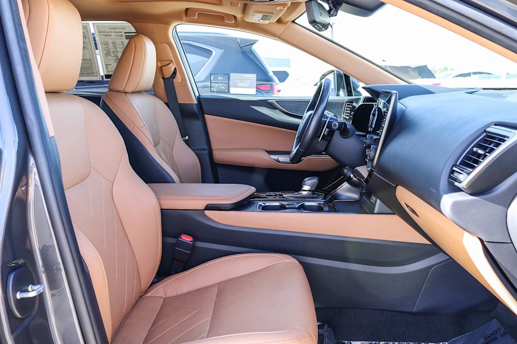 Thumbnail: 2024 Lexus ES - 10