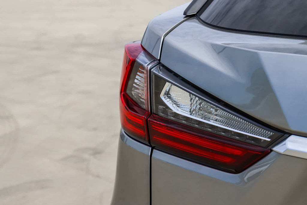 Thumbnail: 2020 Lexus RX - 22