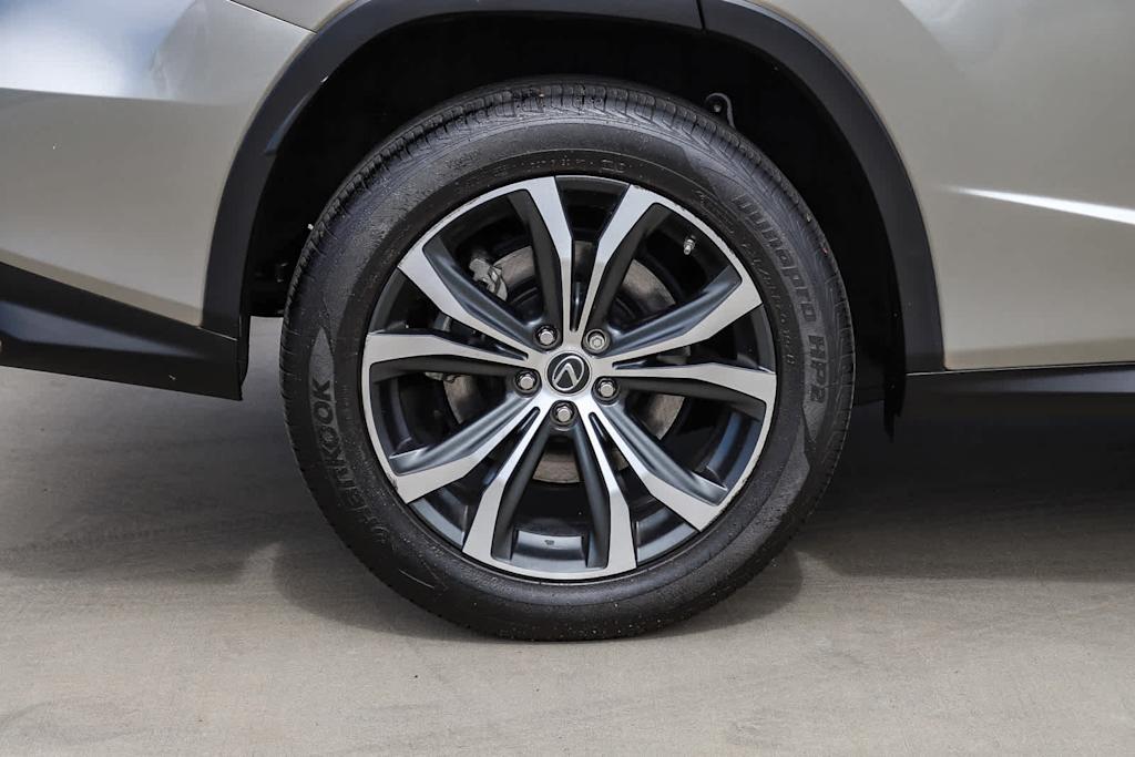 Thumbnail: 2020 Lexus RX - 21