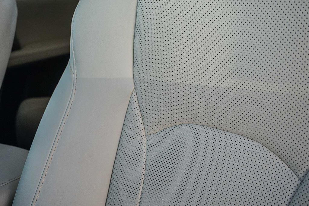 Thumbnail: 2022 Lexus RX - 37