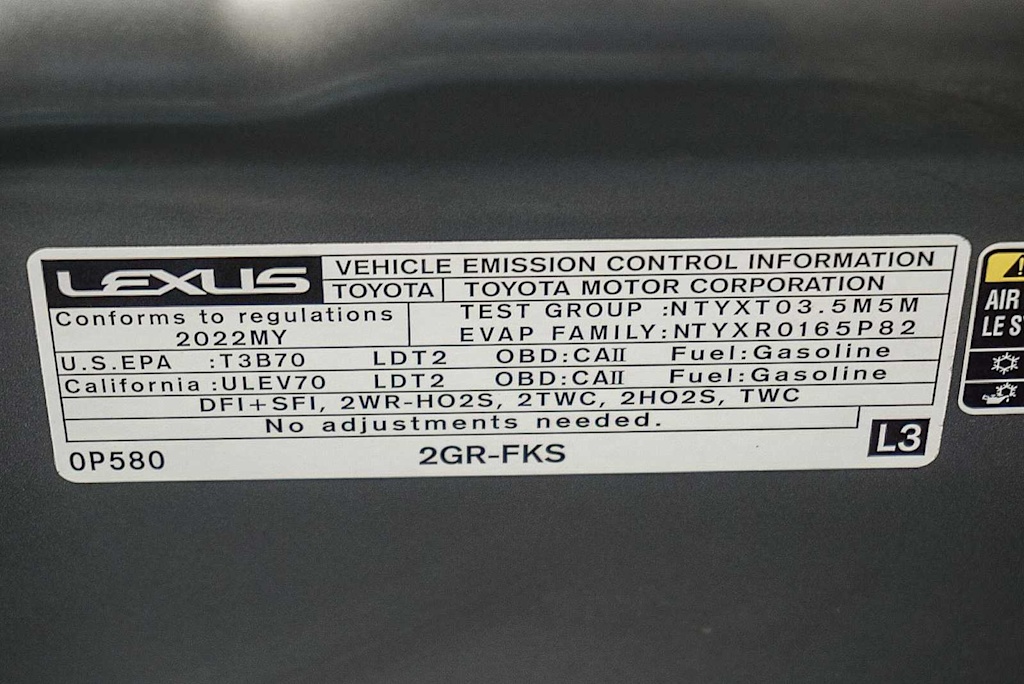 Thumbnail: 2022 Lexus RX - 17