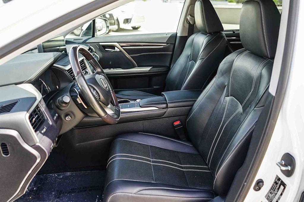 Thumbnail: 2020 Lexus RX - 10