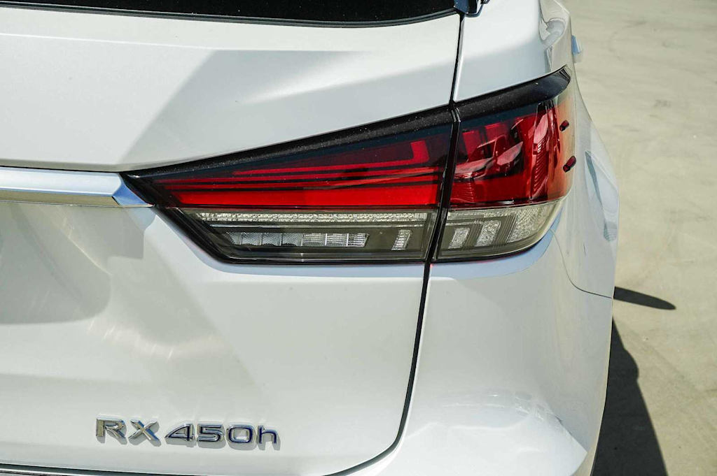 Thumbnail: 2020 Lexus RX - 23