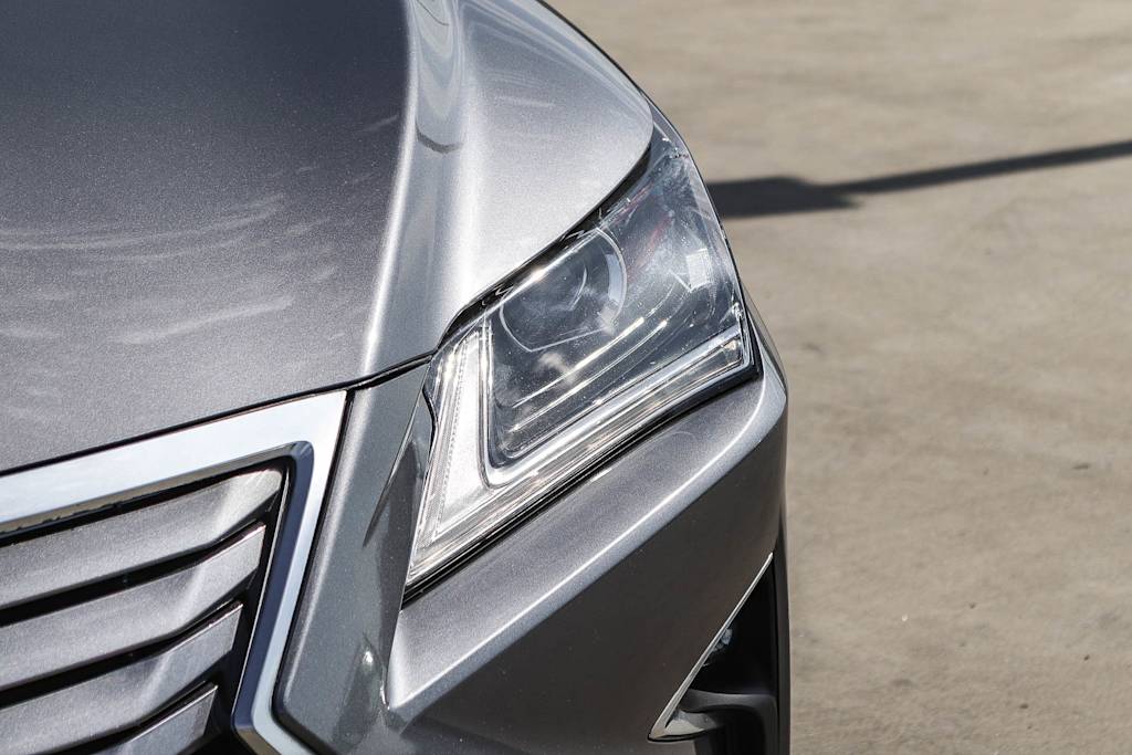 Thumbnail: 2017 Lexus RX - 19