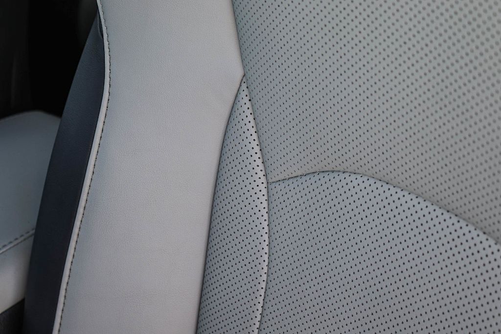 Thumbnail: 2017 Lexus RX - 30