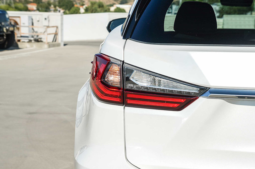 Thumbnail: 2019 Lexus RX - 21