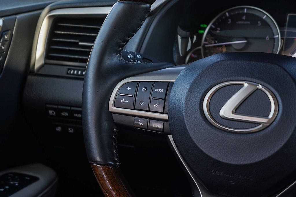Thumbnail: 2019 Lexus RX - 24