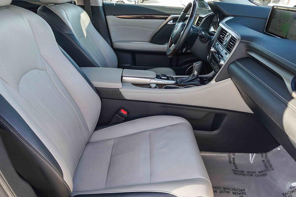 Thumbnail: 2019 Lexus RX - 10