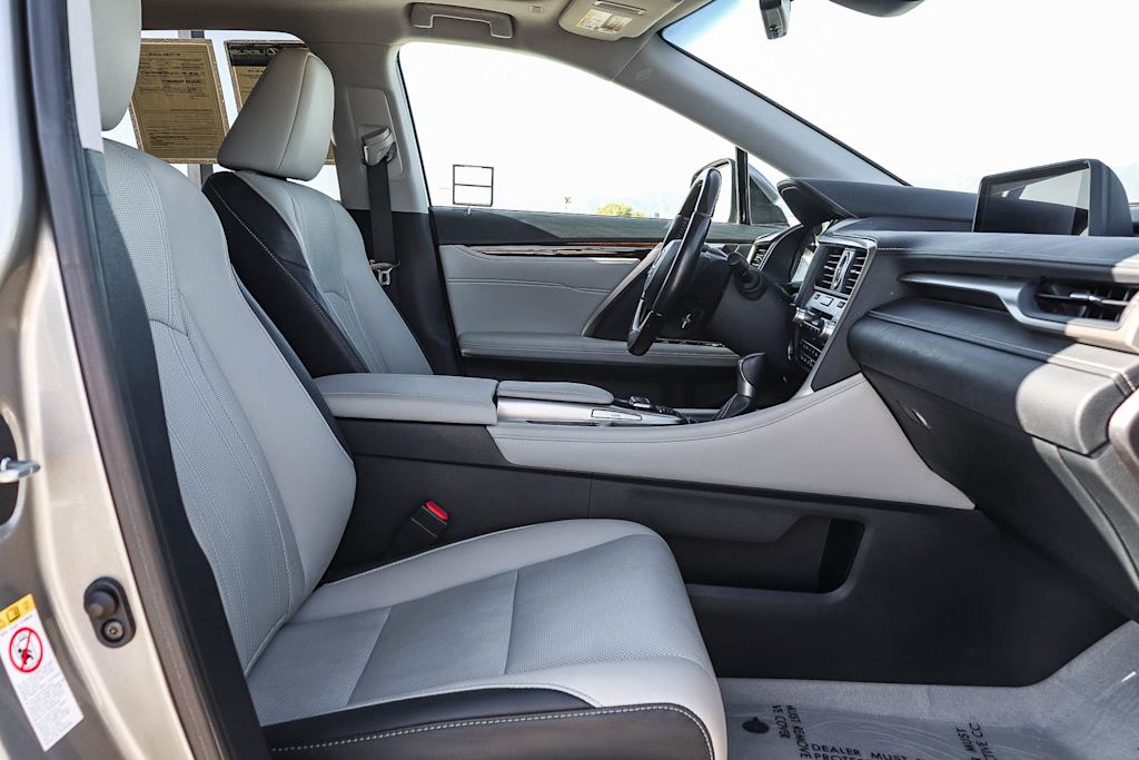 Thumbnail: 2019 Lexus RX - 9