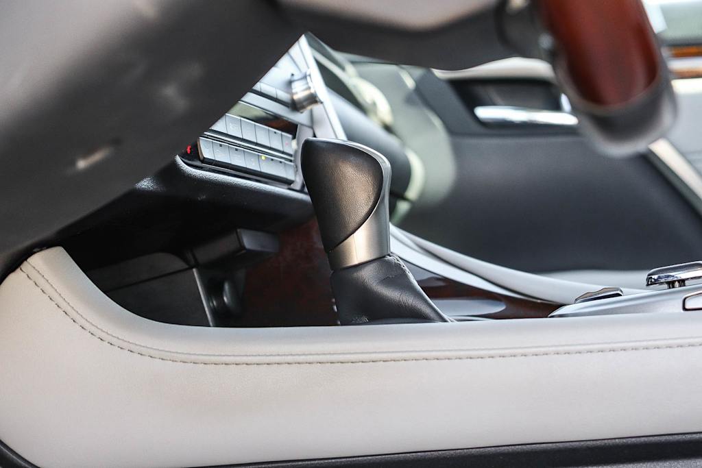 Thumbnail: 2019 Lexus RX - 12