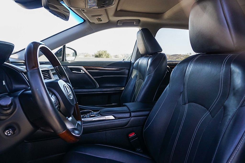 Thumbnail: 2019 Lexus RX - 10