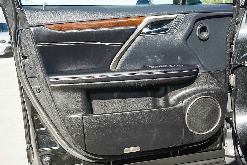 Thumbnail: 2019 Lexus RX - 26