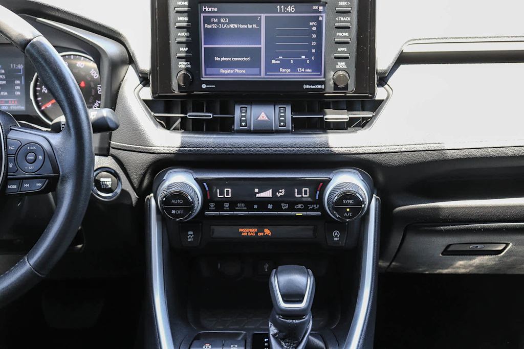 Thumbnail: 2022 Toyota RAV4 - 8