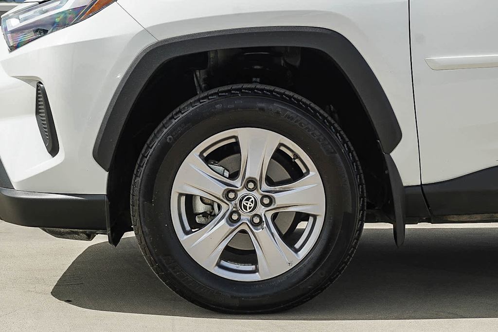 Thumbnail: 2025 Toyota RAV4 - 7