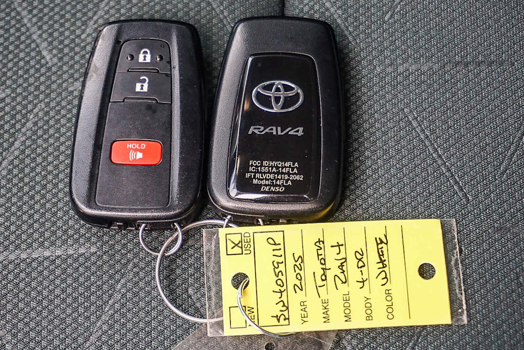 Thumbnail: 2025 Toyota RAV4 - 18