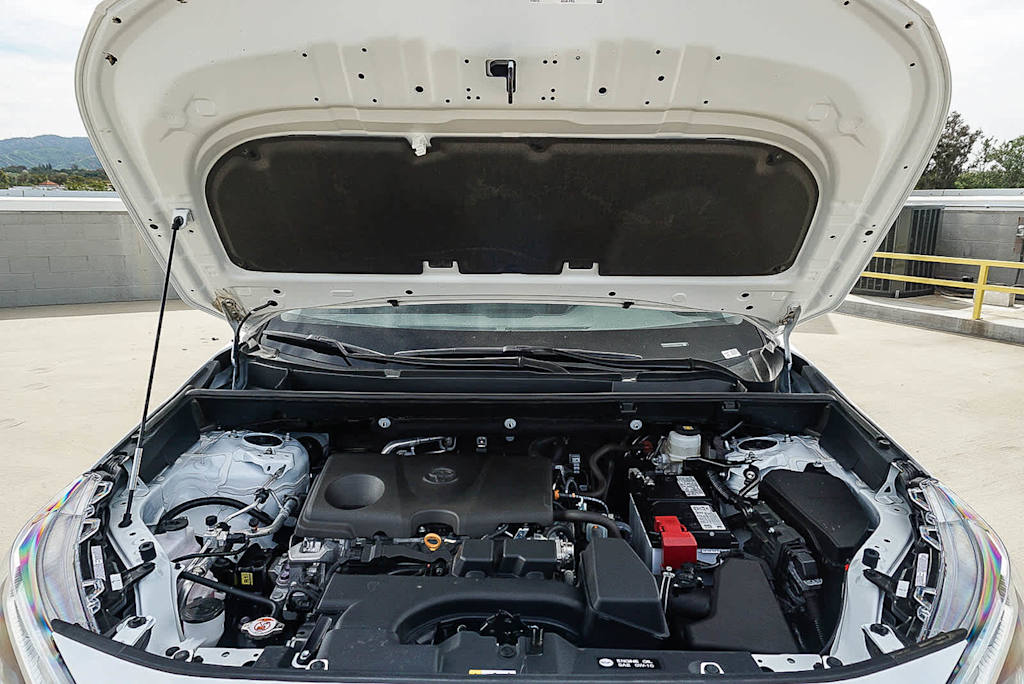 Thumbnail: 2025 Toyota RAV4 - 8