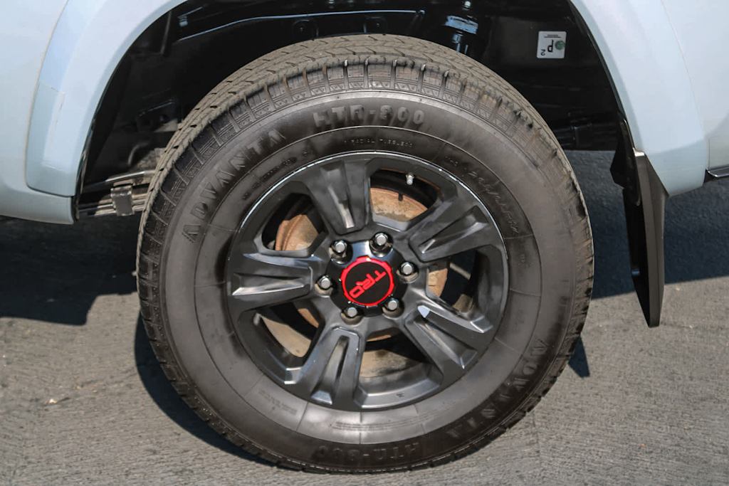 2019 Toyota Tacoma TRD Sport 6