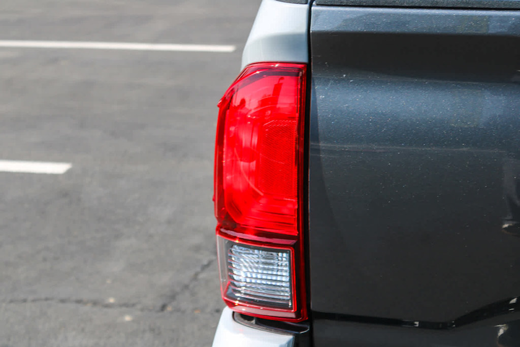 2019 Toyota Tacoma TRD Sport 19