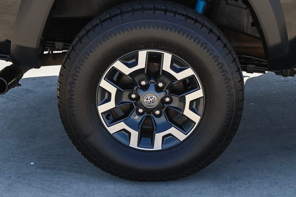 Thumbnail: 2022 Toyota Tacoma - 22