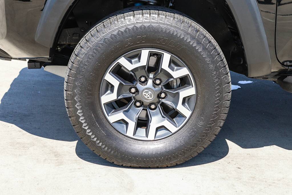 Thumbnail: 2022 Toyota Tacoma - 23