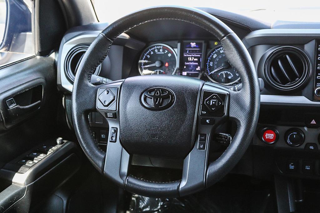 Thumbnail: 2022 Toyota Tacoma - 9