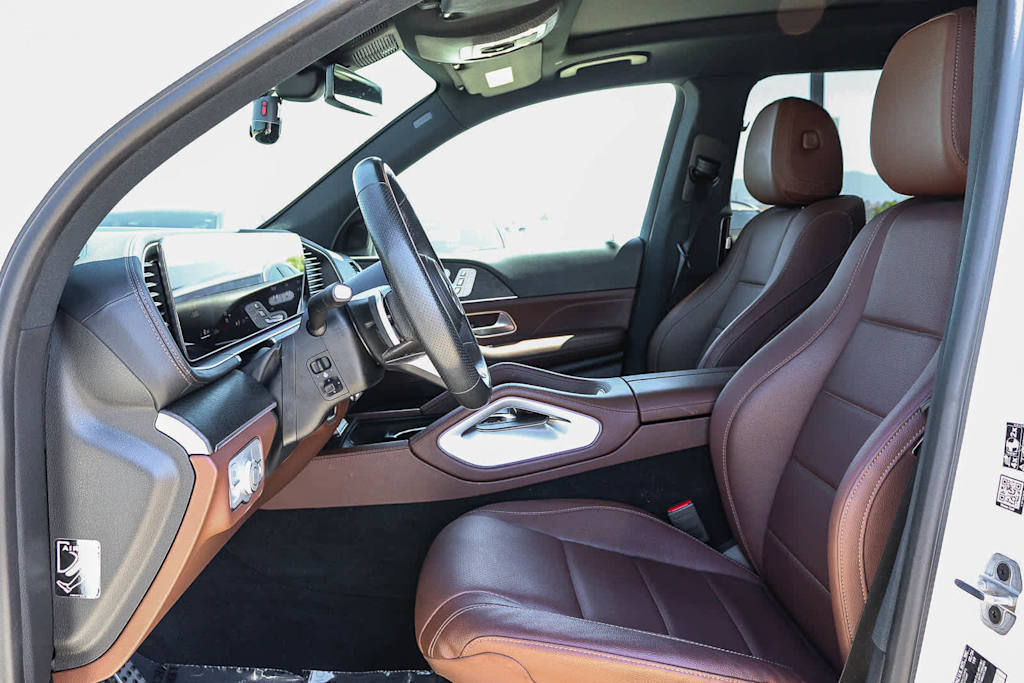 Thumbnail: 2024 Mercedes-Benz GLS - 10