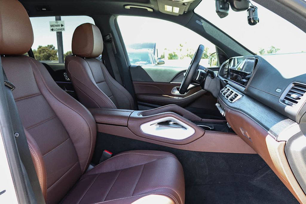 Thumbnail: 2024 Mercedes-Benz GLS - 9