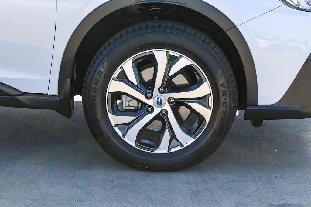 Thumbnail: 2020 Subaru Outback - 6